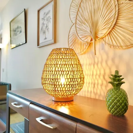 Modern Flat 4 Guests Near Capital Plaza * Podgorica